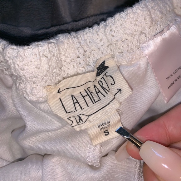 PacSun Lace Shorts - Picture 3 of 3